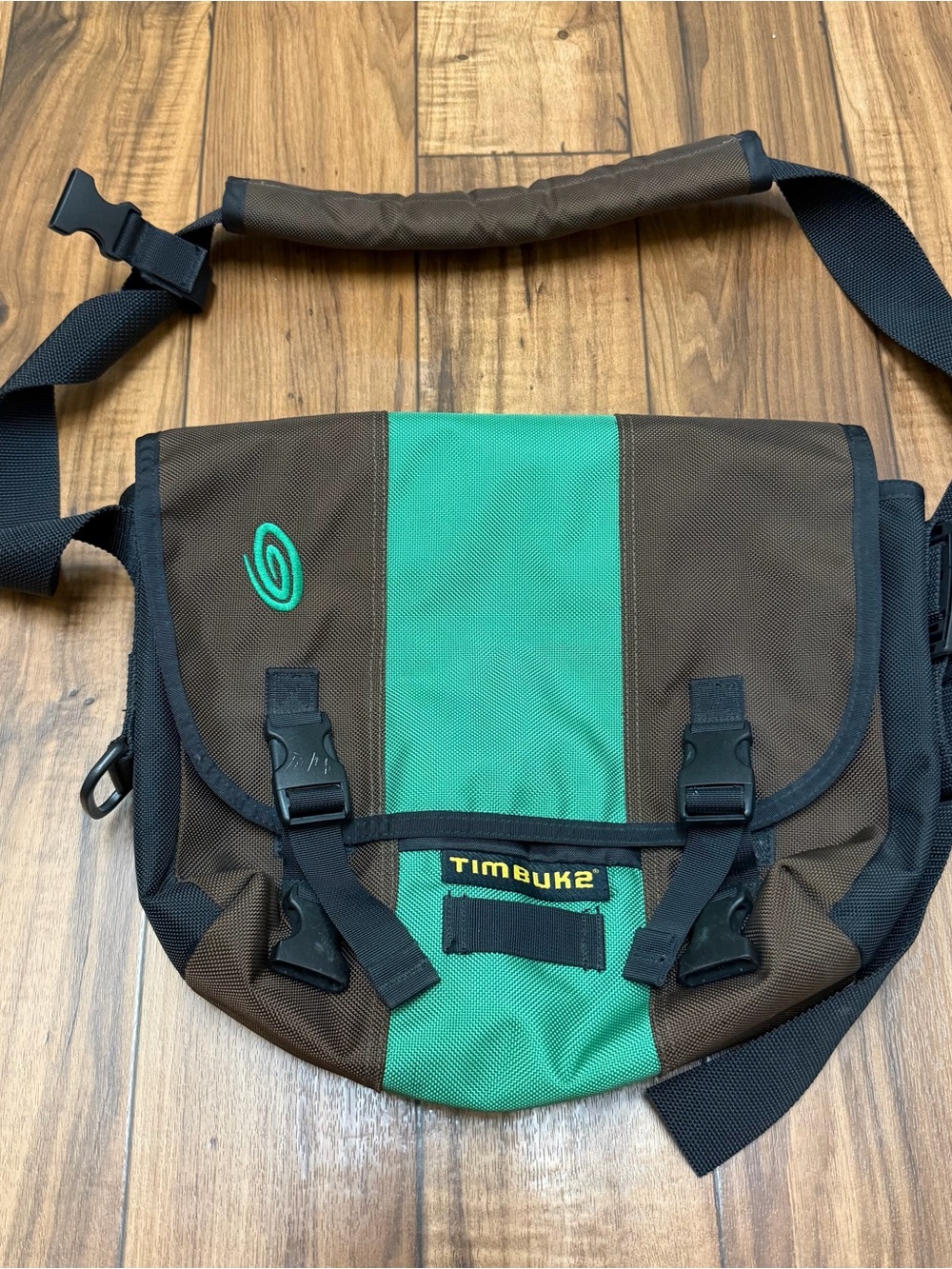 Timbuk2 Classic Messenger Bag Brown Green Crossbody Shoulder Laptop Pouch
